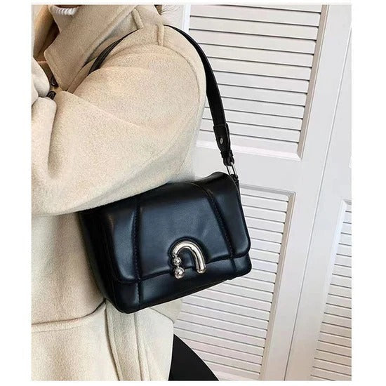 👜✨ Rhombus Pattern Shoulder Bag | Trendy Underarm Style for Women 💼💖