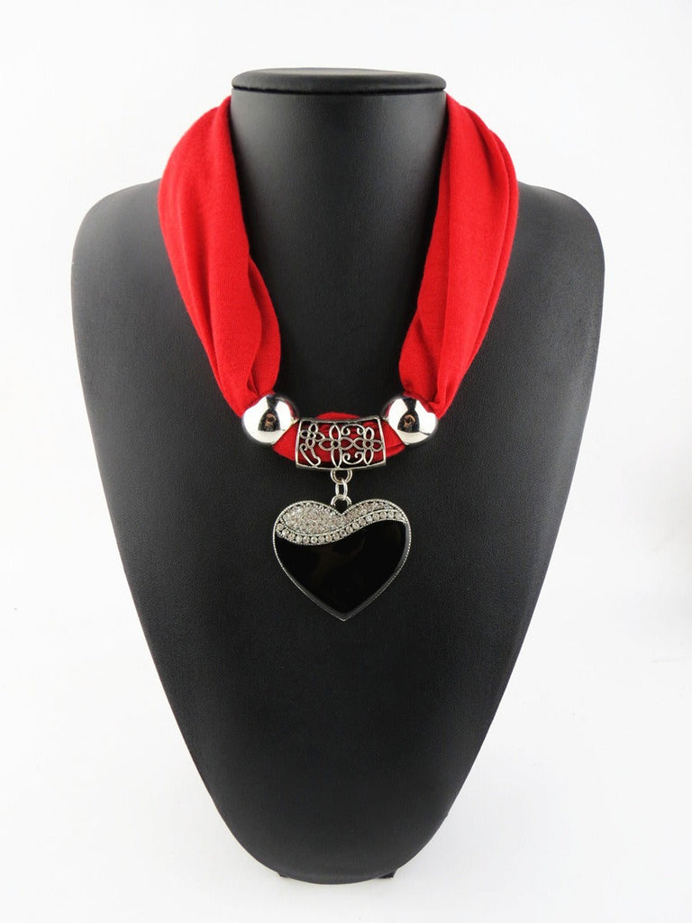 🧣 Elegant Heart Pendant Scarf 💖 | Women's Chic Fashion | Soft & Stylish Look